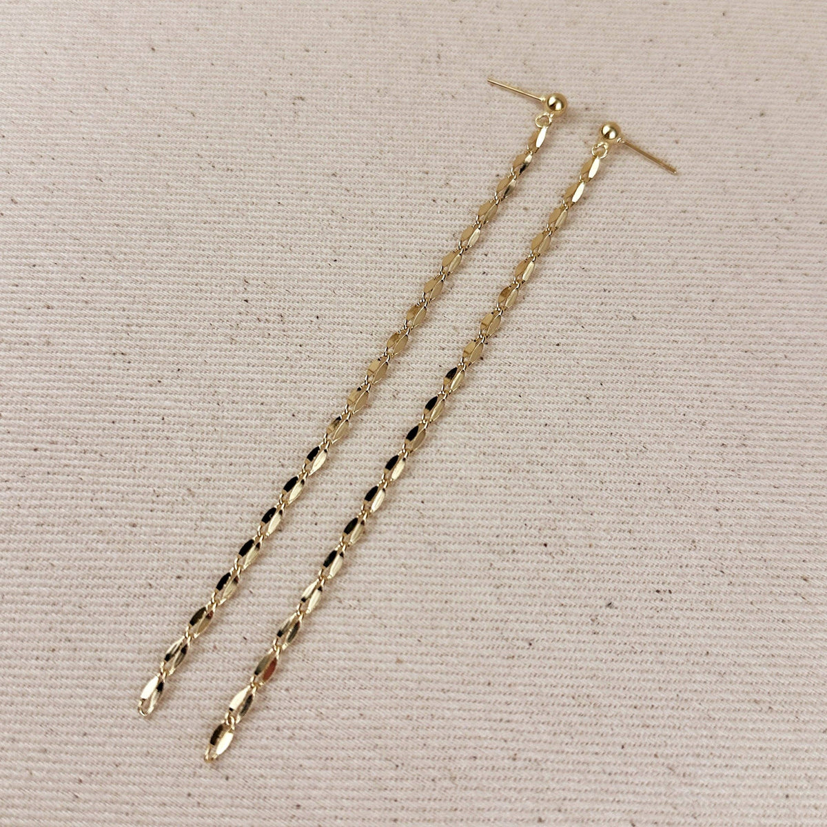 Detailed Chain Drop Earrings