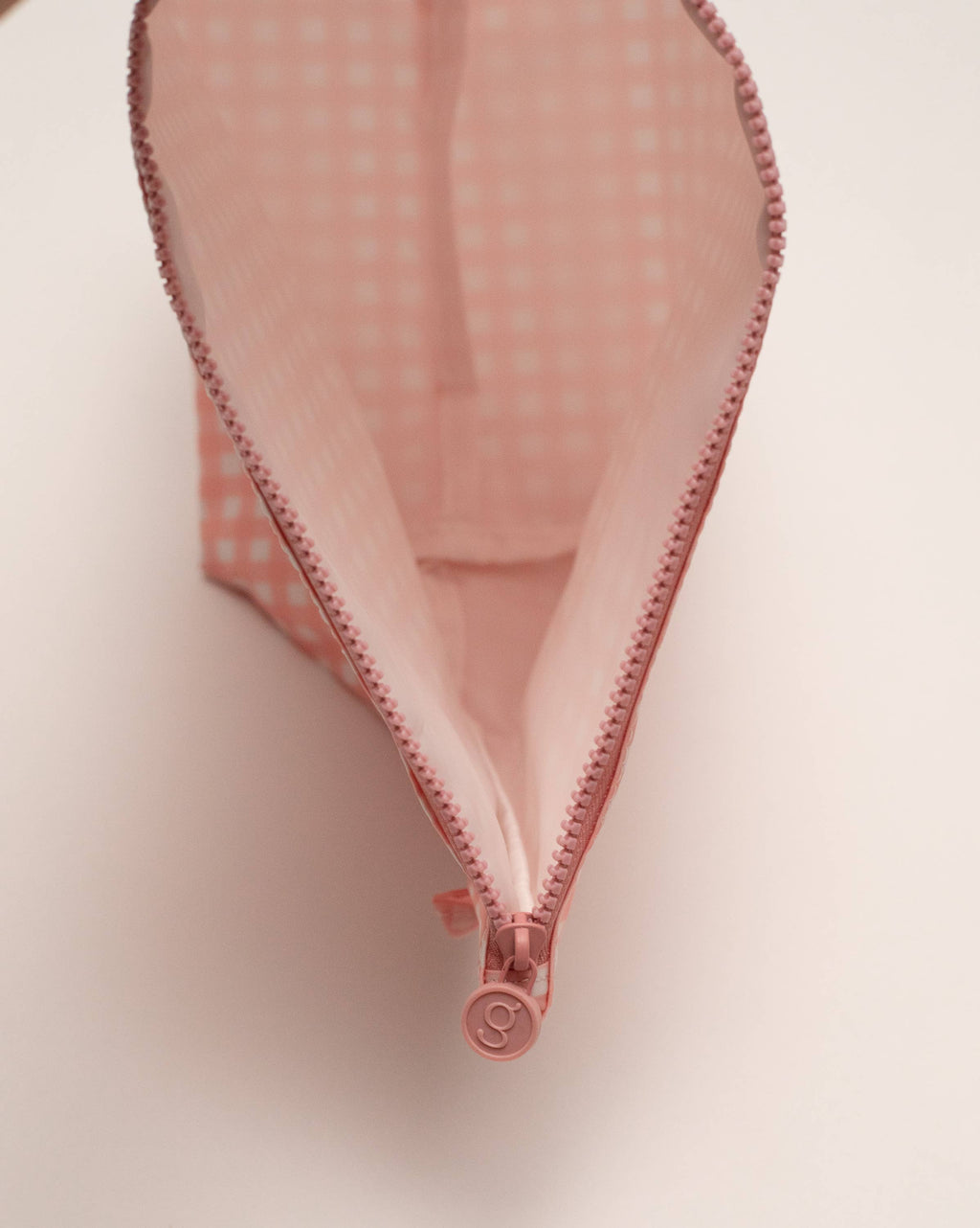 Pink Gingham Easy Clean Wipeable Pouch (Set of 3)